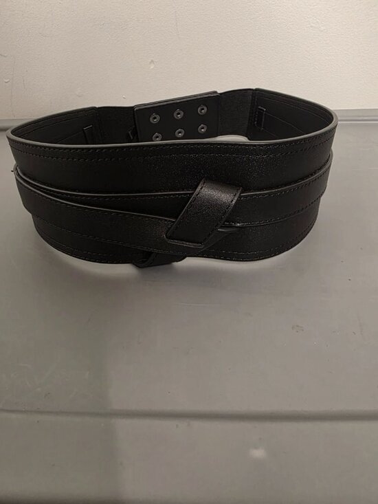 White House Black Market Belt - Black - Pre Owned XXS/XS main image 7